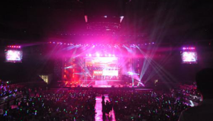 “綠動(dòng)蘿崗 無(wú)限夢(mèng)想”綠地群星演唱會(huì)